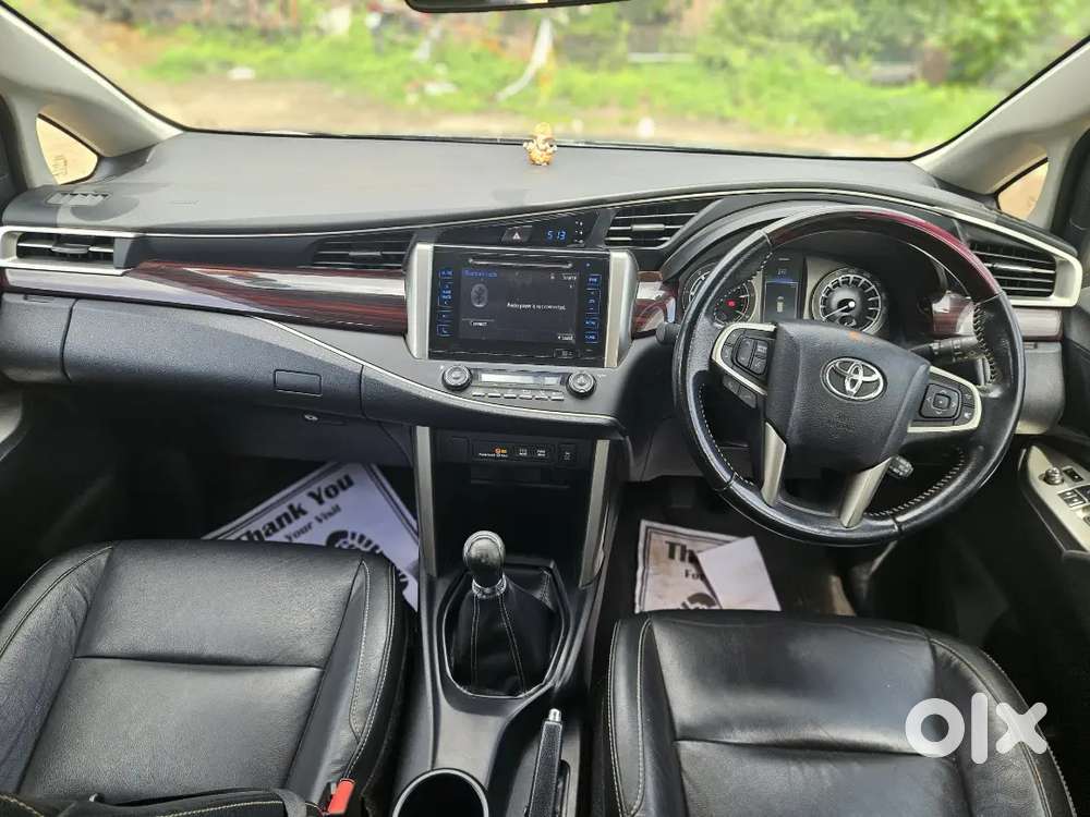 Toyota Innova Crysta 2.4 2016
