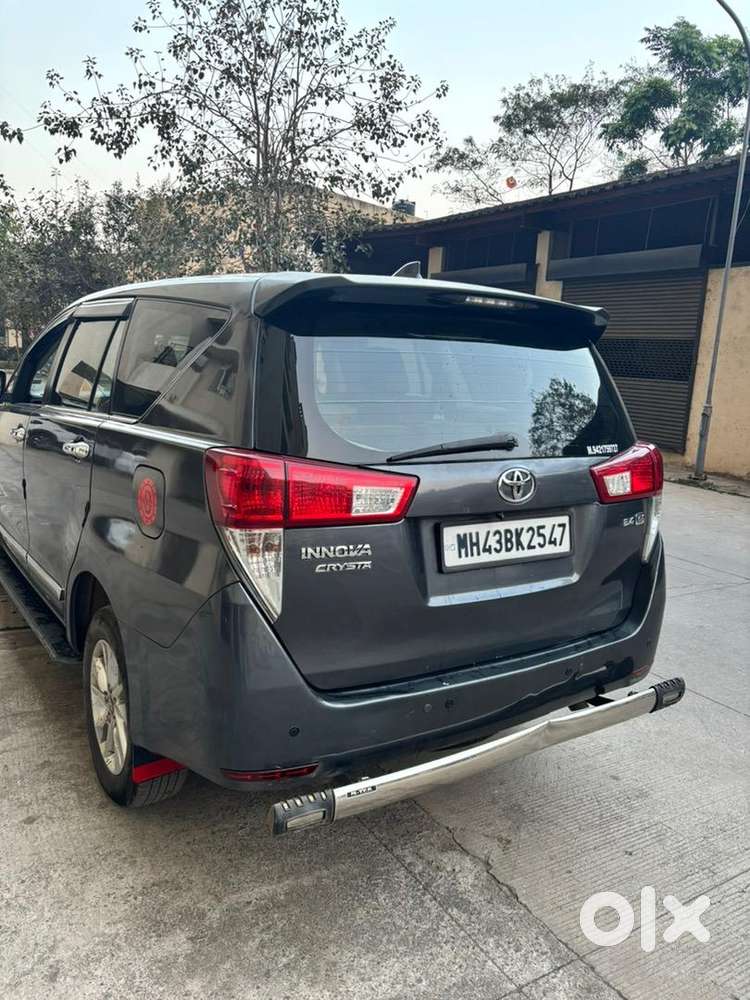 Toyota Innova Crysta 2017 Diesel Well Maintained