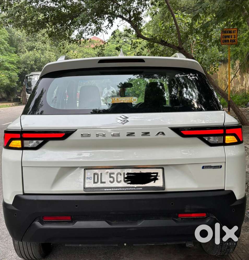 Maruti Suzuki Brezza 1.5 Lxi Smart Hybrid, 2022, Petrol