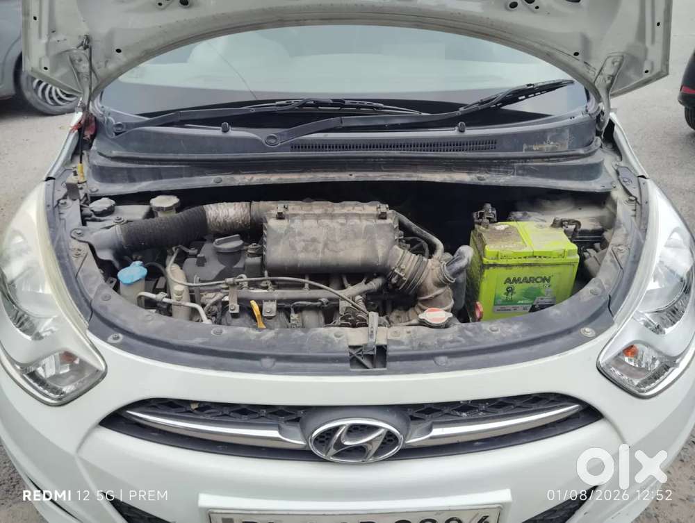 Hyundai I10 Sportz At, 2012, Petrol