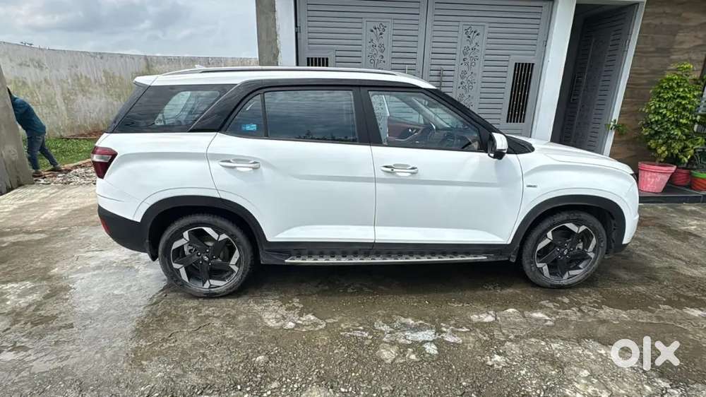 Hyundai Alcazar 2023 Petrol 26000 Km Driven