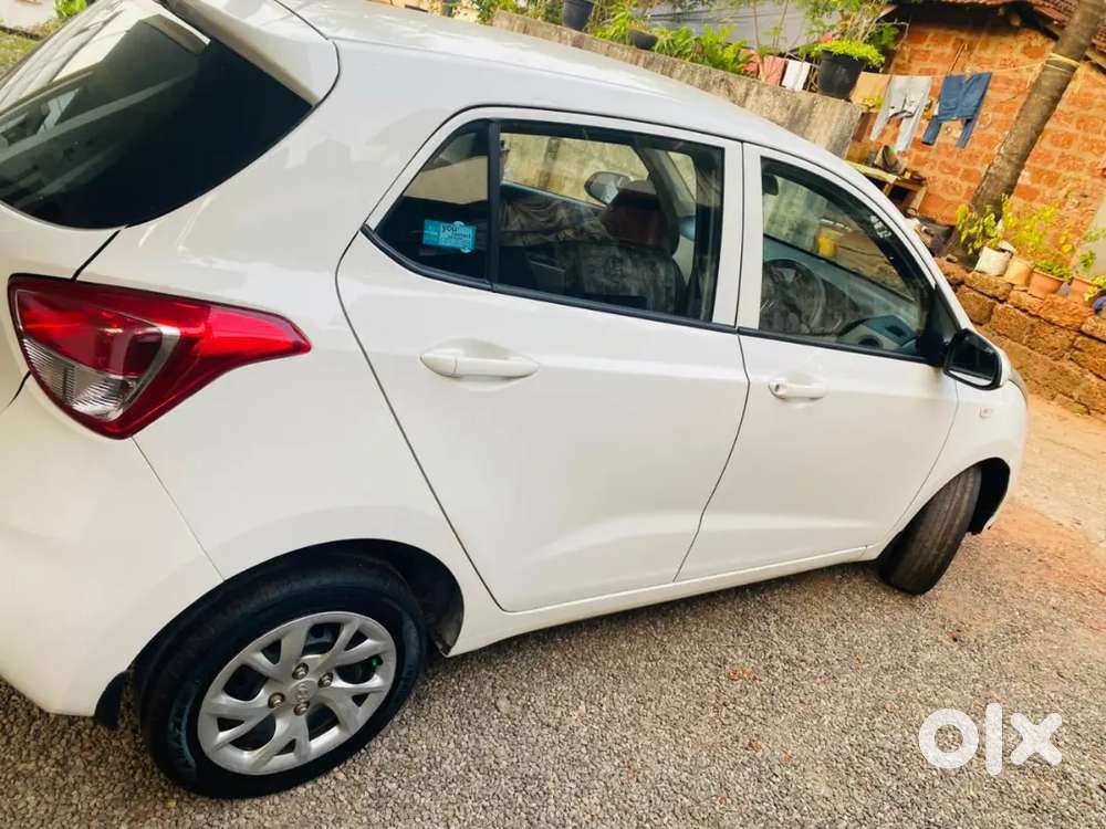 Hyundai Grand I10 2018 Petrol Well Maintained