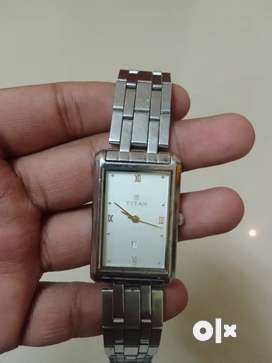 Olx titan watch sale