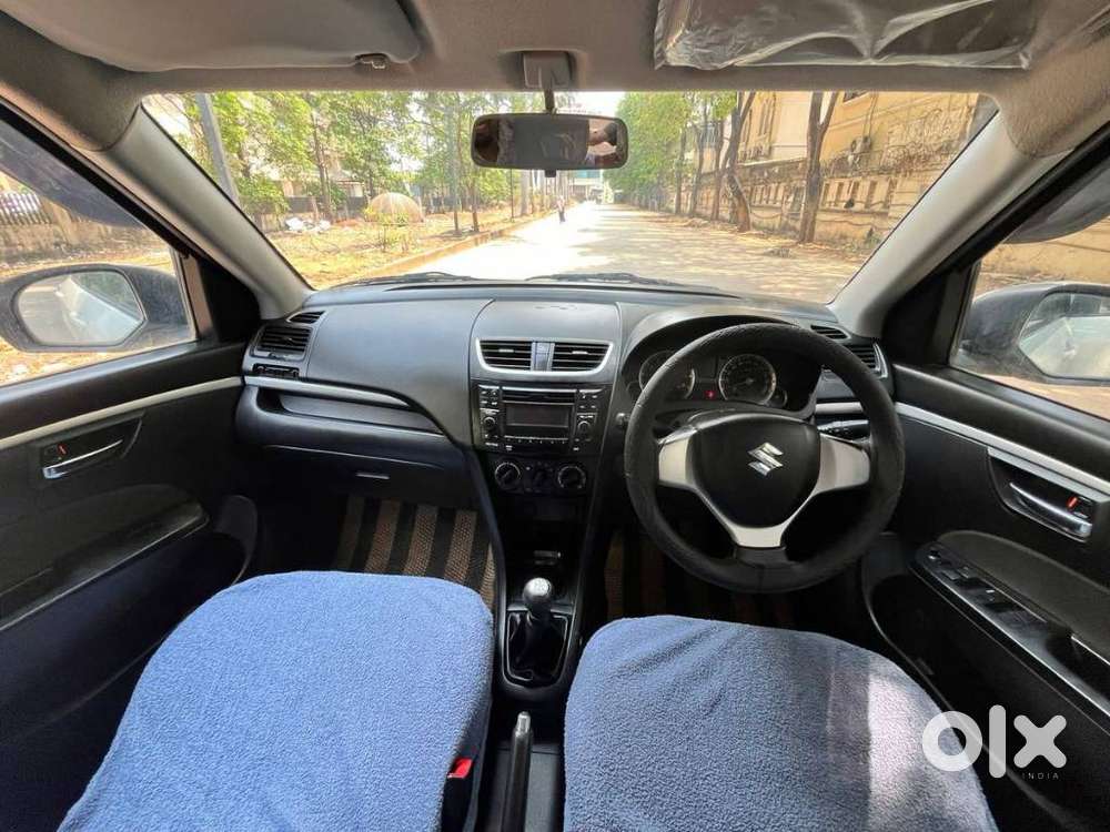 Maruti Suzuki Swift Vxi Ags, 2015, Petrol