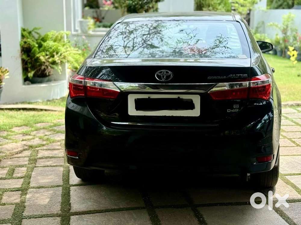Toyota Corolla Altis 2014 Diesel Well Maintained