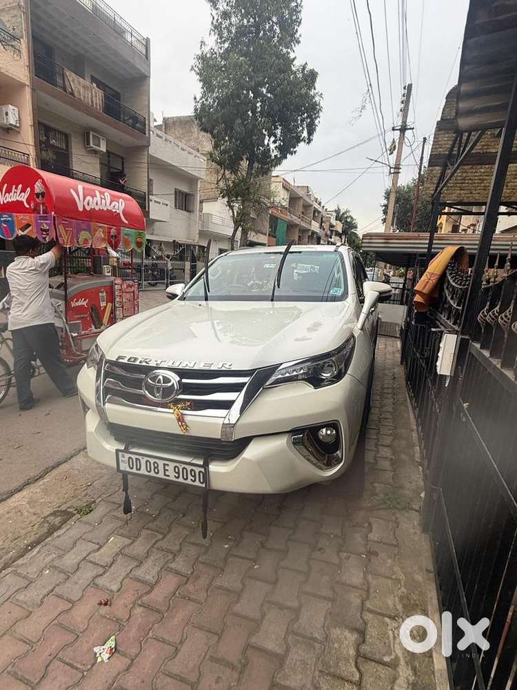 Toyota Fortuner 2016