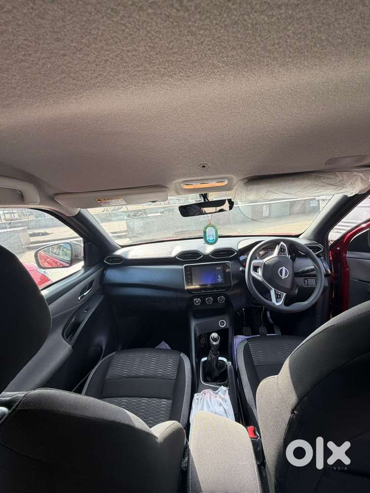 Nissan Magnite Petrol Manual 2025