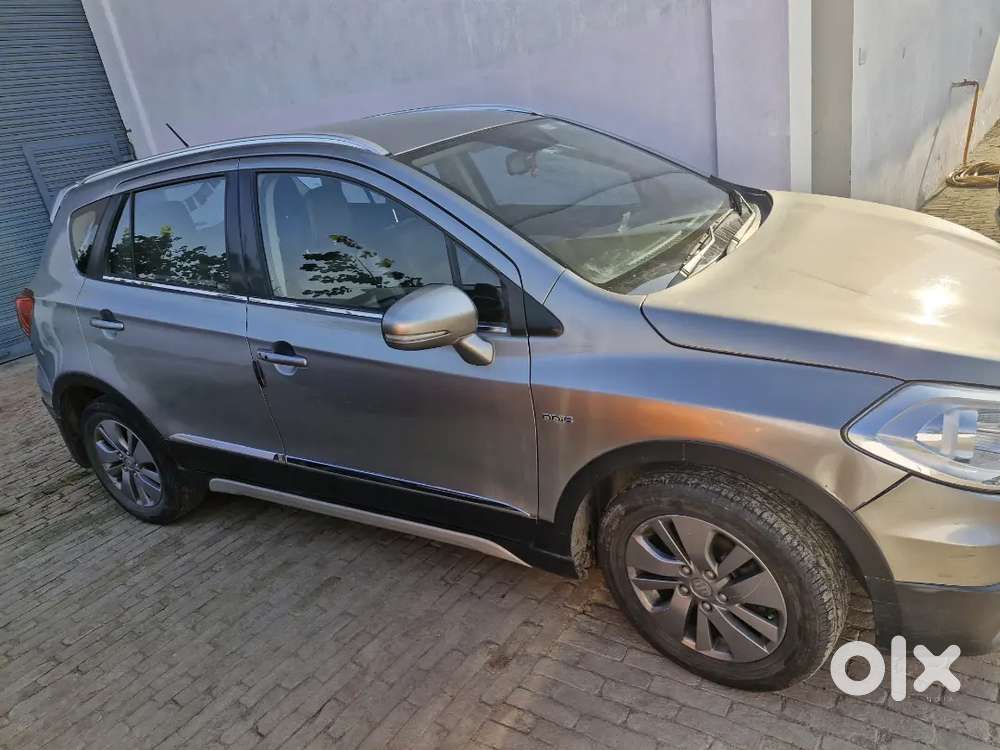 Maruti Suzuki S-cross 2017 Diesel Well Maintained