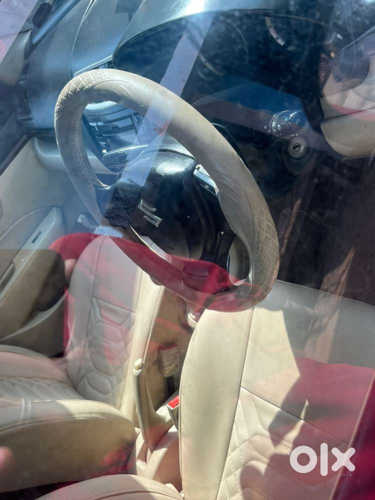 Maruti Suzuki Dzire Vxi 2015
