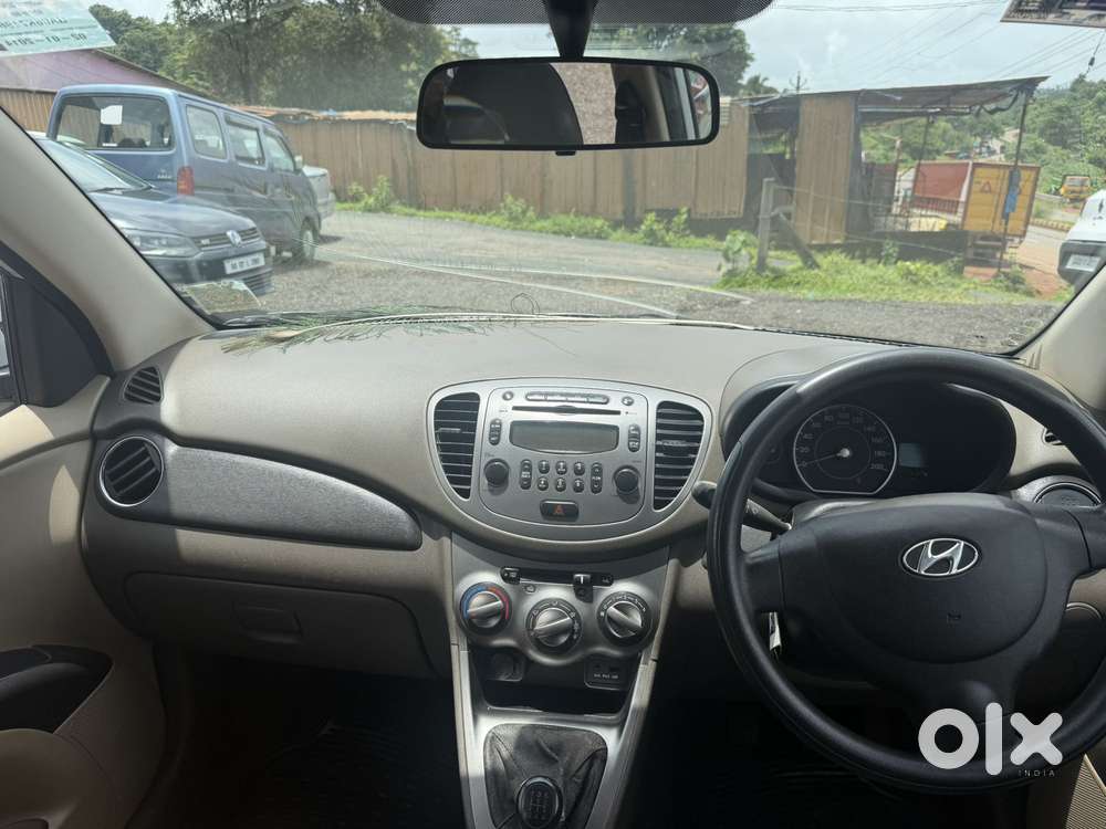 Hyundai I10 Sportz, 2014, Petrol