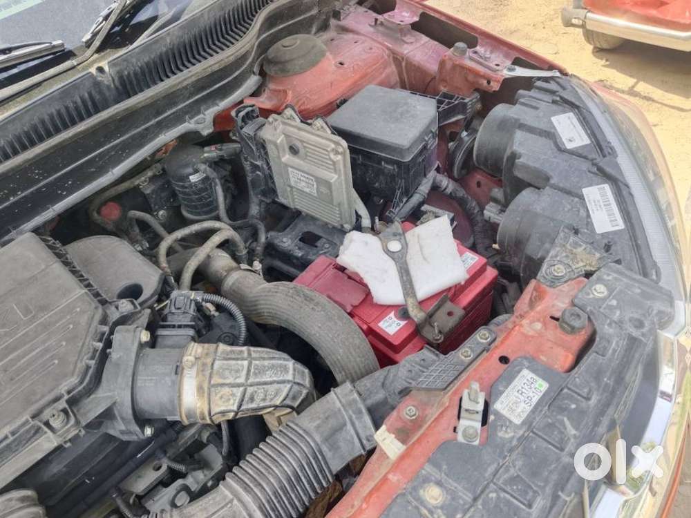 Maruti Suzuki Brezza Zdi+ Dual Tone, 2018, Diesel