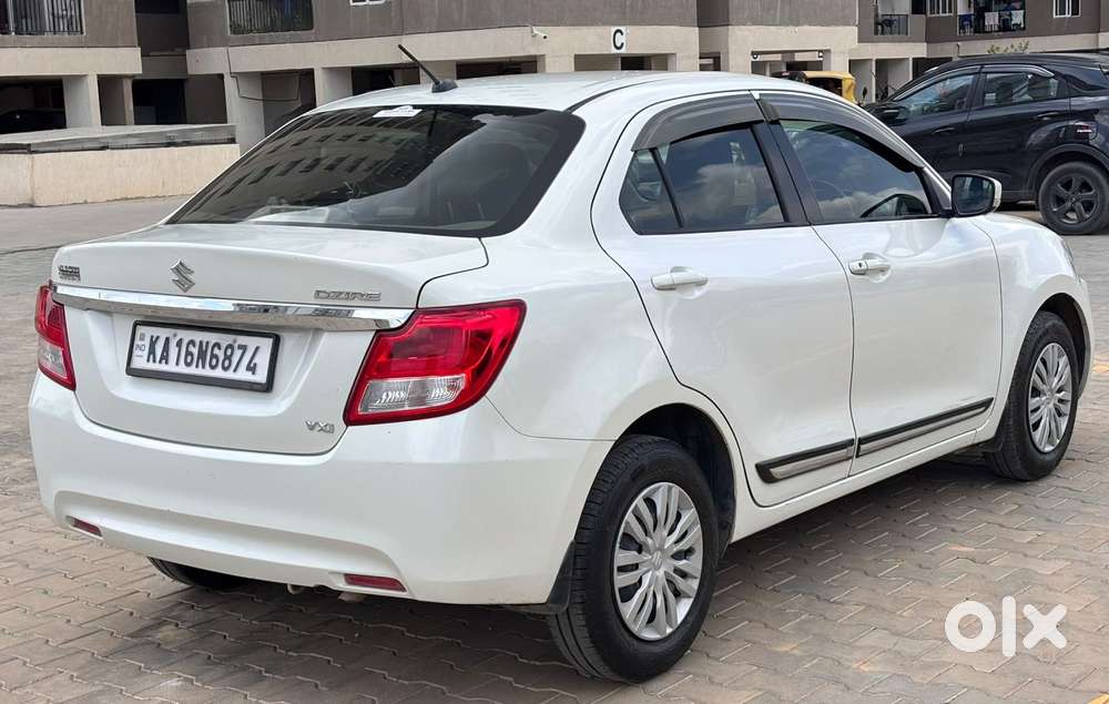 Maruti Suzuki Swift Dzire 1.3 Vxi, 2019, Petrol