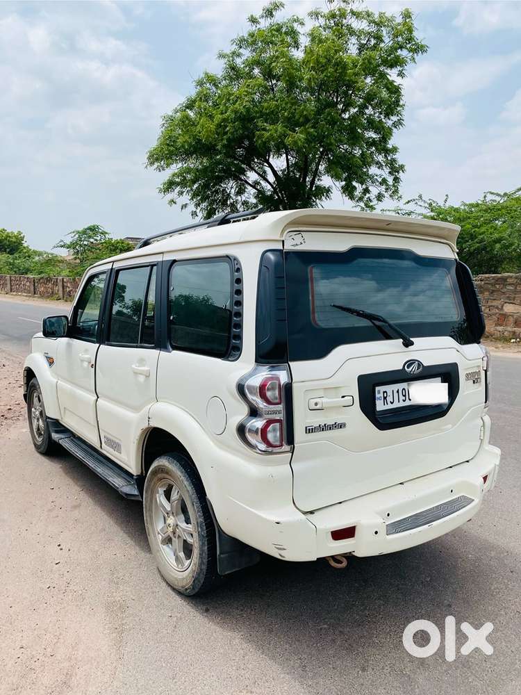 Mahindra Scorpio Diesel 2016