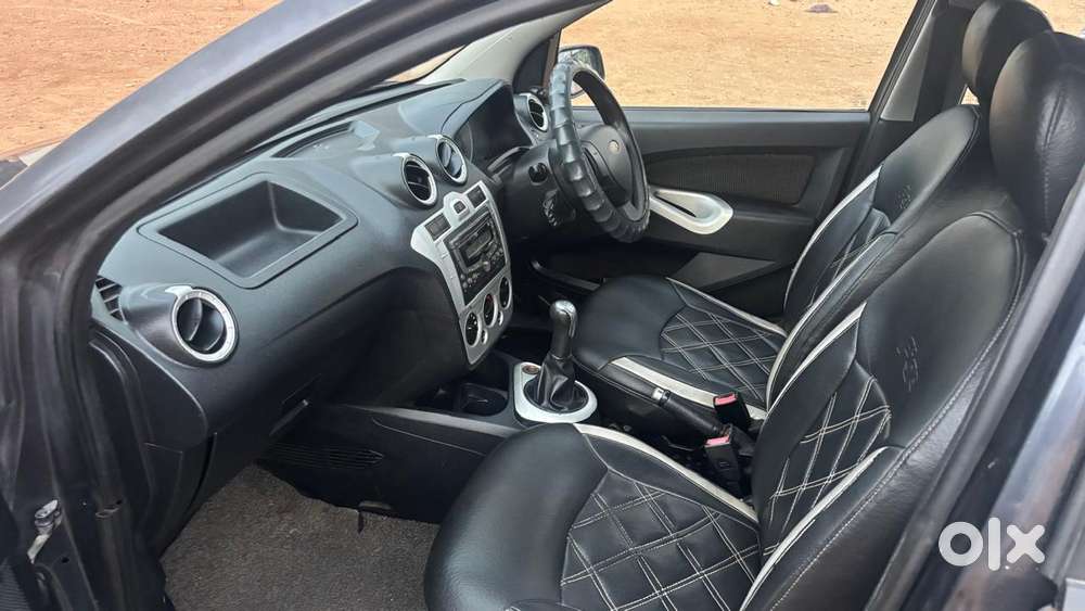 Ford Figo Diesel Zxi, 2013