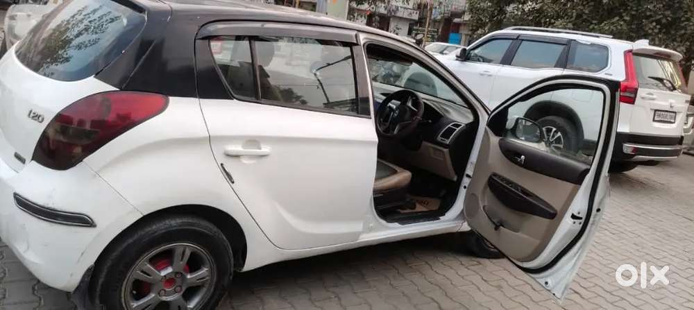 Hyundai I20 Asta 2009 Model Passing Till Oct 2029