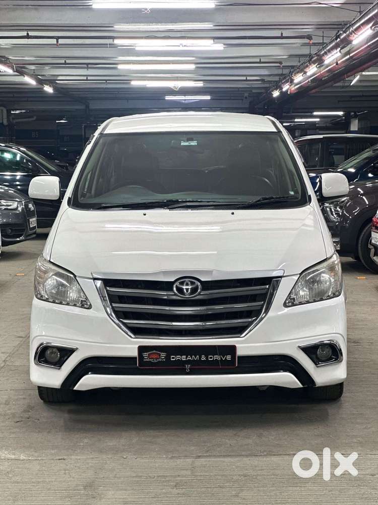 Toyota Innova 2.5 Gx (diesel) 8 Seater Bs Iv, 2014, Diesel