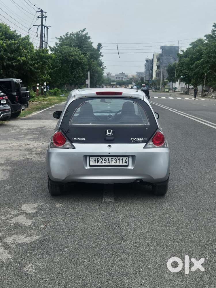 Honda Brio V Automatic, 2013, Petrol