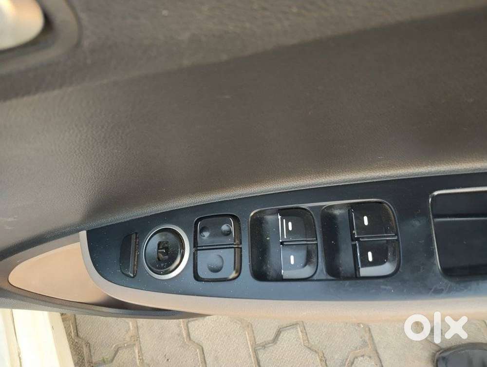Hyundai Grand I10 Sportz, 2016, Diesel