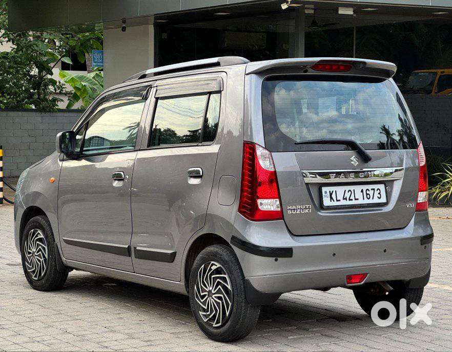 Maruti Suzuki Wagon R Vxi 1.0, 2015, Cng & Hybrids