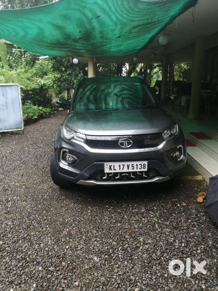 Tata Nexon Petrol Well Maintained