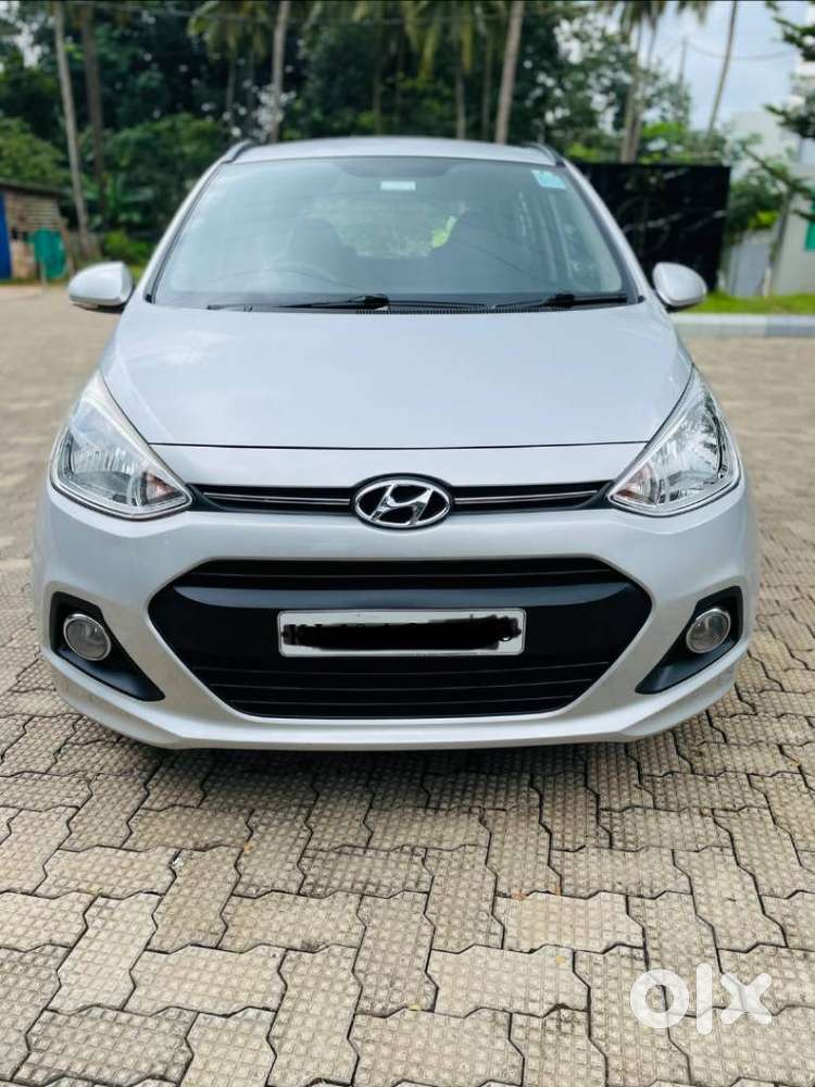 Hyundai Grand I10 At Sportz, 2013, Petrol