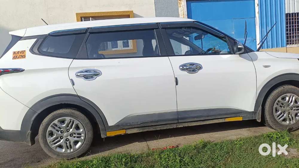 Kia Carens Premium 2024 Immediately Sale