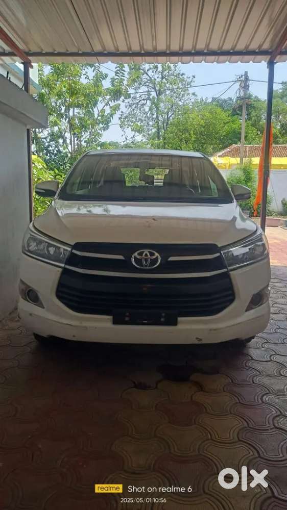 Toyota Innova Crysta 2017