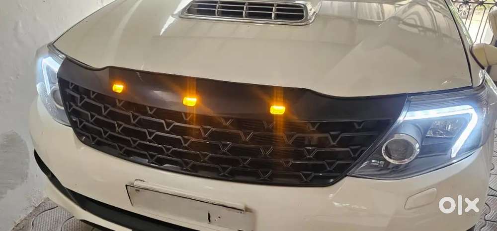Toyota Fortuner 2012 Diesel 400000 Km Driven