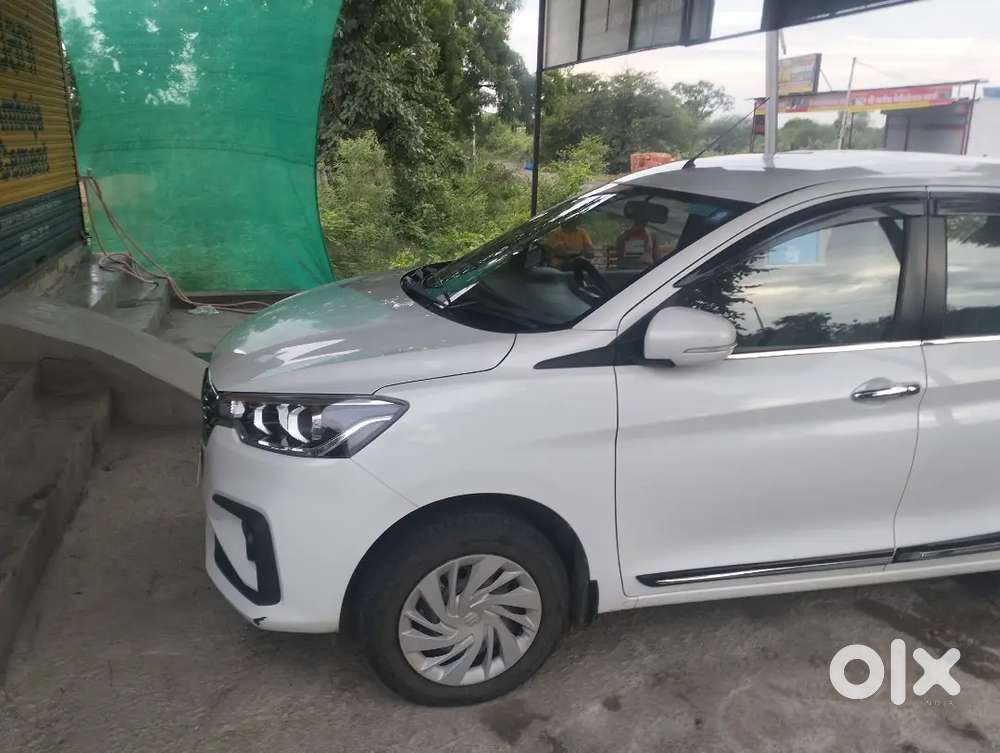 Maruti Suzuki Ertiga Vxi Shvs 2025