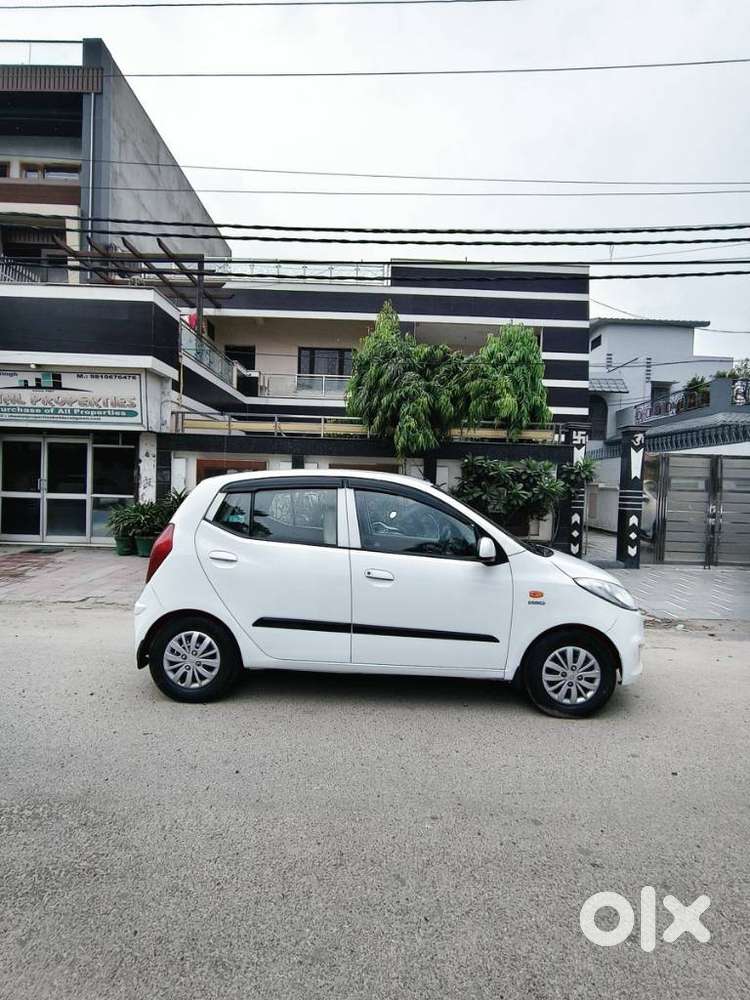 Hyundai I10 1.2 Kappa Sportz, 2015, Cng & Hybrids