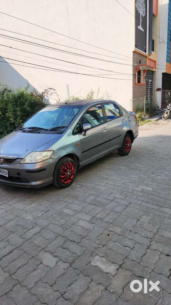 Honda City Zx 2005 Petrol 130000 Km Driven