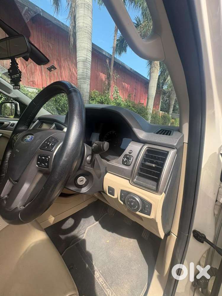 4x4 Ford Endeavour 2016 Diesel 78000 Km Driven