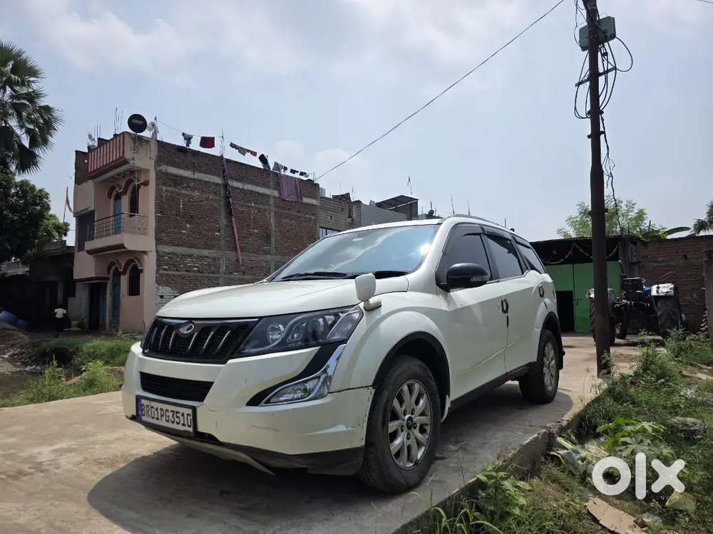 Mahindra Xuv 500 W10 (2016)