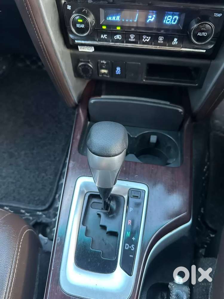 Toyota Fortuner 4x2 At 2.8 Diesel, 2017, Diesel