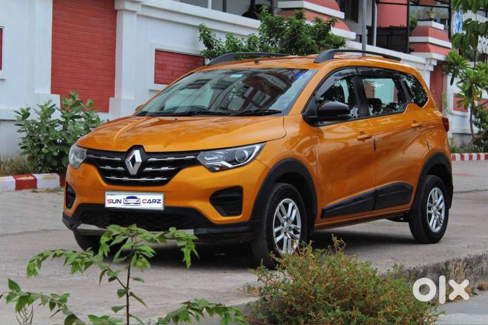 Renault Triber Rxt, 2022, Petrol