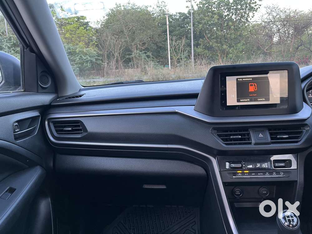 Maruti Suzuki Vitara Brezza 1.5 Vxi, 2023, Petrol