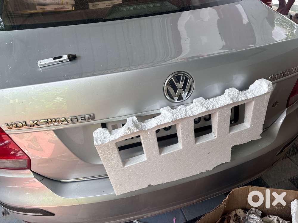 2011 Volkswagen Vento Manual
