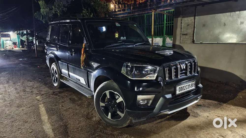 Mahindra Vision S 2024 Diesel 37115 Km Driven
