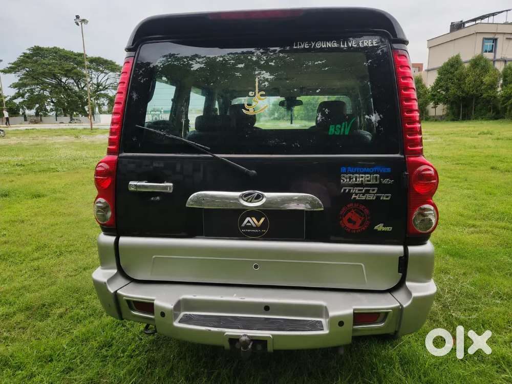 Mahindra Scorpio Classic 2011