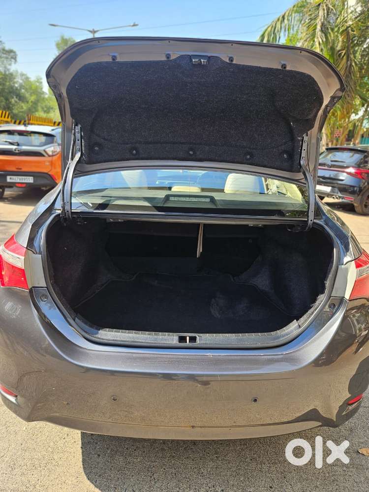 Toyota Corolla Altis Vl, 2016, Petrol