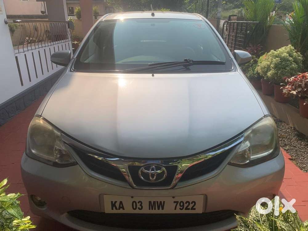 Toyota Etios Liva 2015