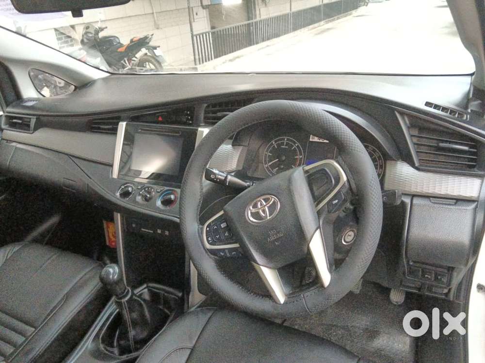 Toyota Innova Crysta 2.4 Gx Mt 8s, 2018, Diesel