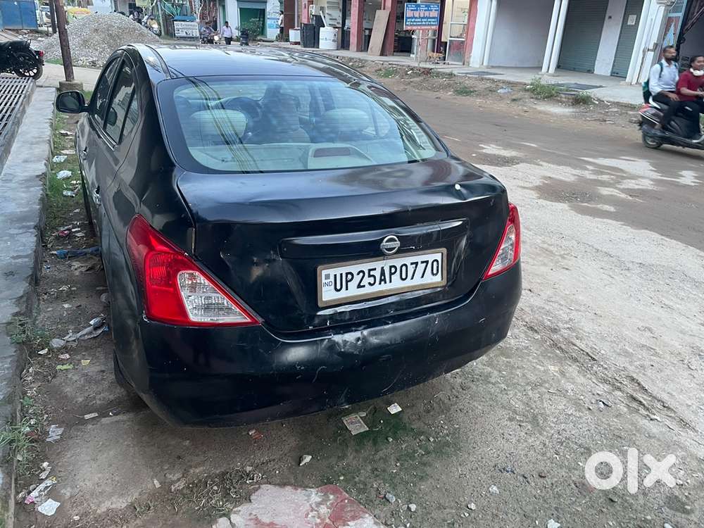 Nissan Sunny Petrol 2011