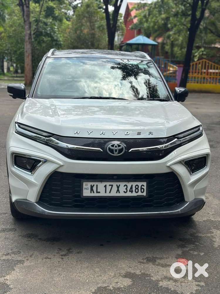 2022 Toyota Hyryder Hybrid V Automatic