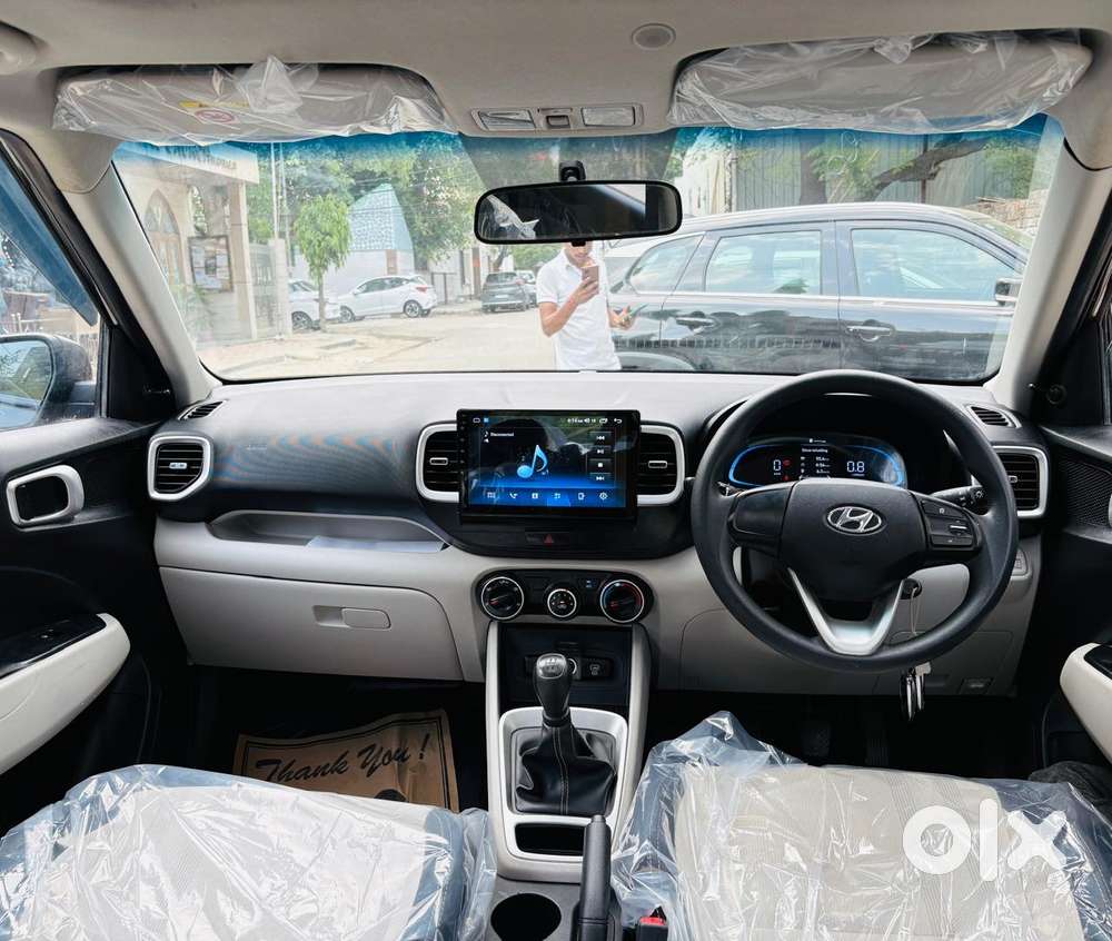 Hyundai Venue S 1.2 Petrol, 2025, Petrol