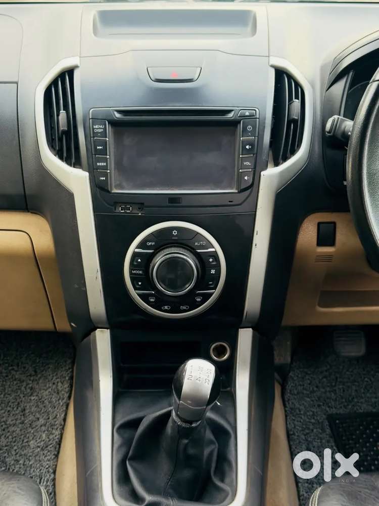 Isuzu D-max V-cross, 2017, Diesel
