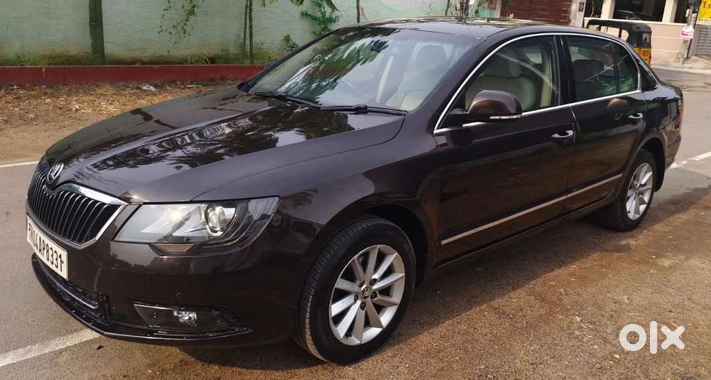 Skoda Superb 1.8 Elegance Tsi At, 2015, Petrol