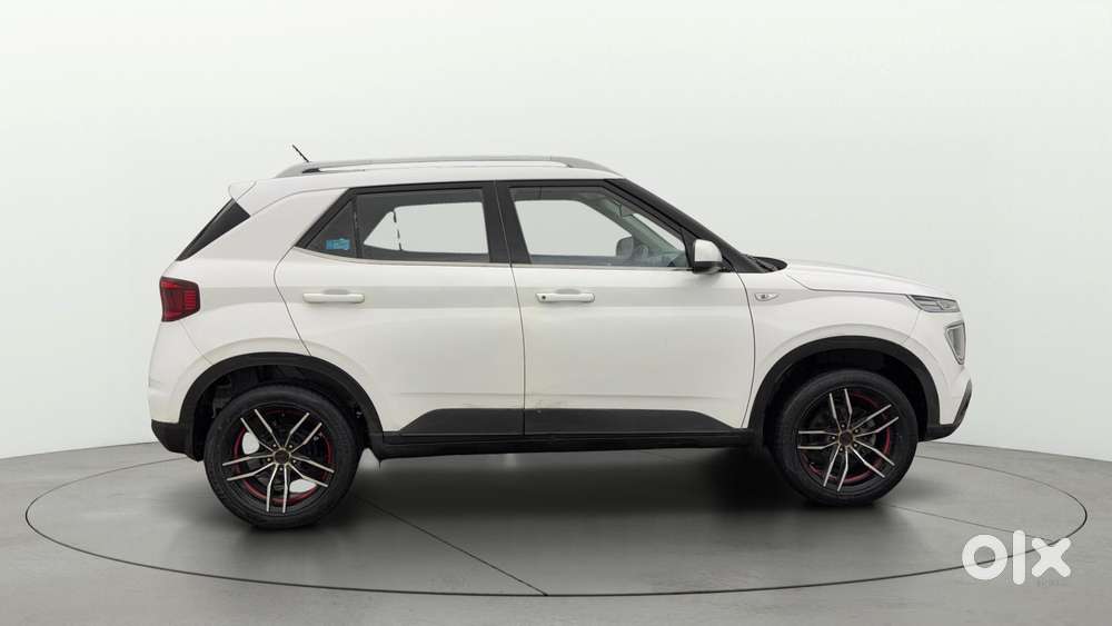 Hyundai Venue S, 2019, Petrol