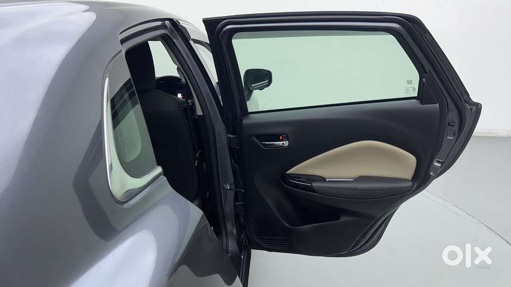 Toyota Glanza 1.2 V Amt, 2025, Petrol