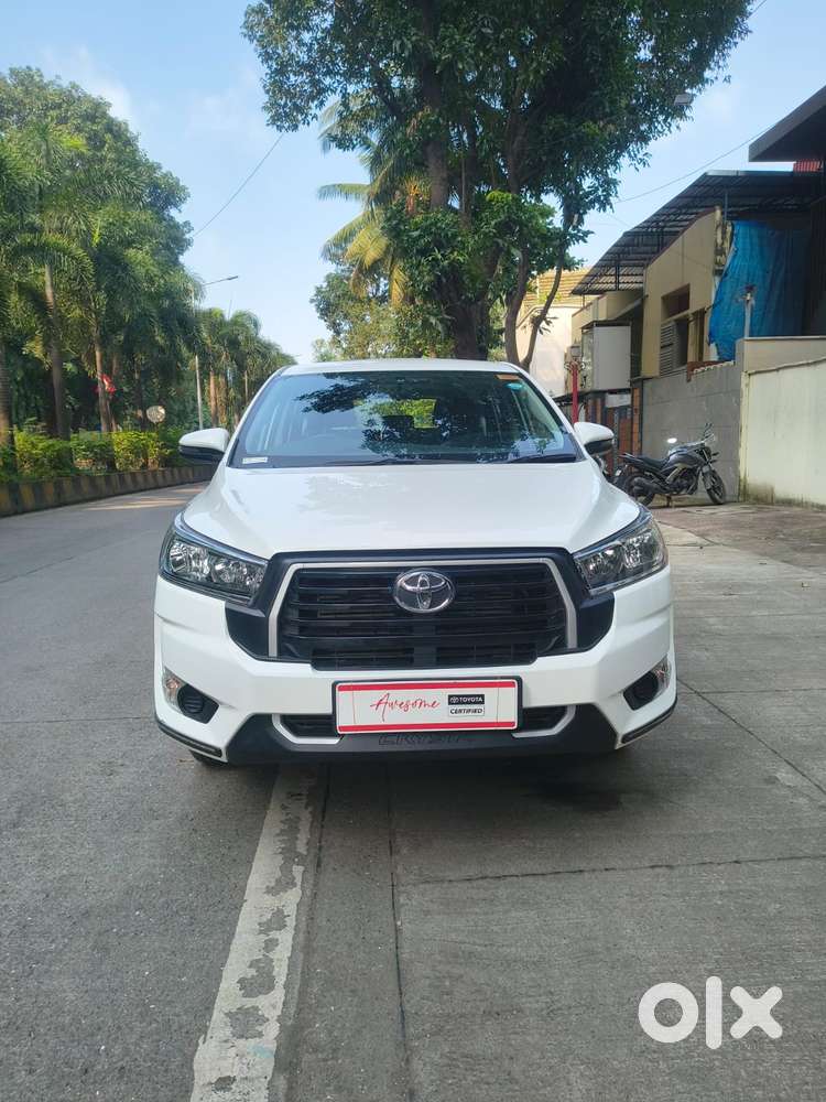 Toyota Innova Crysta [2020-ongoing] 2.4 Gx 8 Str, 2026, Diesel